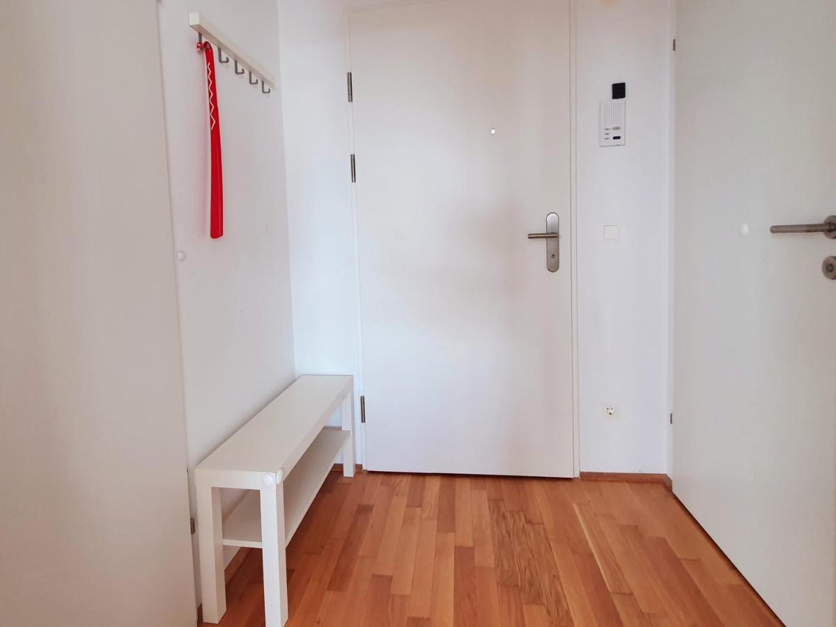 Near Lake Stylish & Fully Furnished Apartment Βιέννη Εξωτερικό φωτογραφία